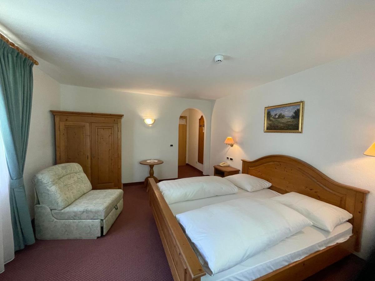 Hotel Larch Кампо ди Тренс Екстериор снимка