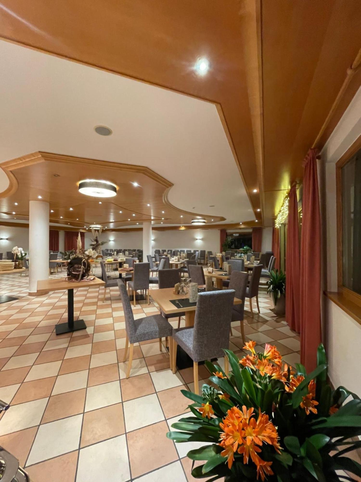 Hotel Larch Кампо ди Тренс Екстериор снимка